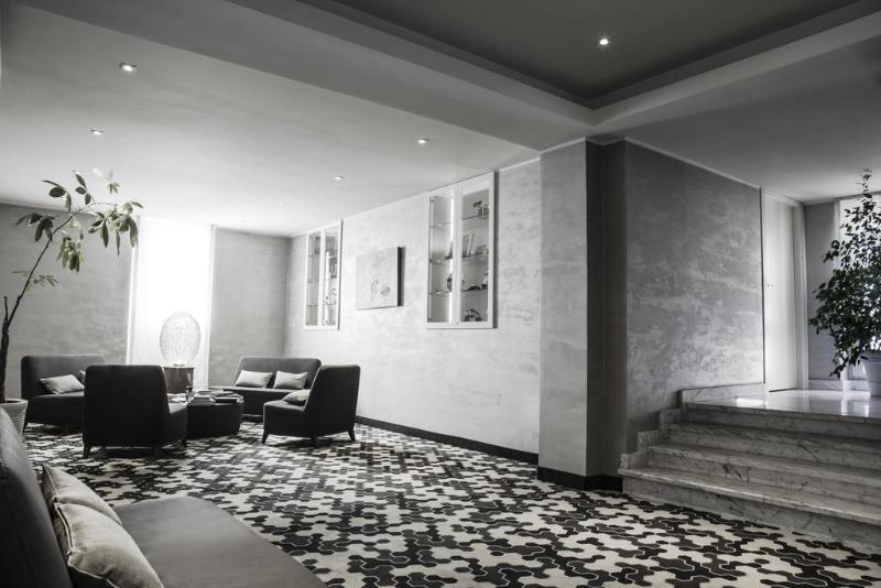 Phi Hotel Principe Cuneo Exteriör bild